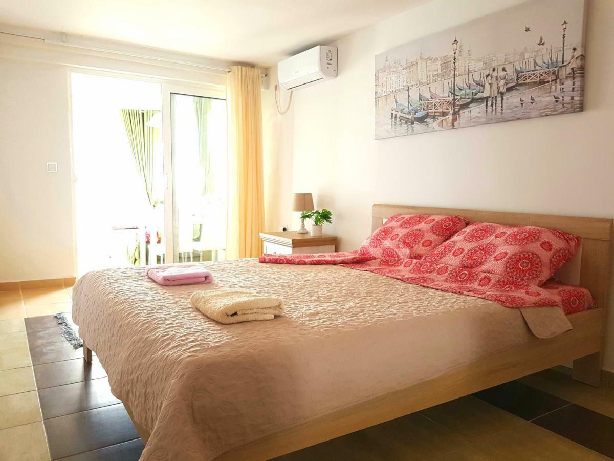 Boka Apartments Тиват Экстерьер фото